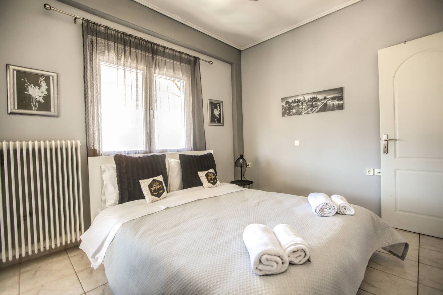 Grand Meteora Central Luxury Apartment