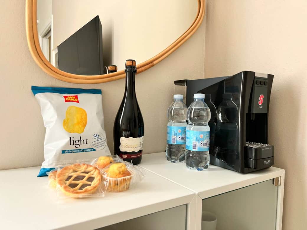 Breakfast and amenities