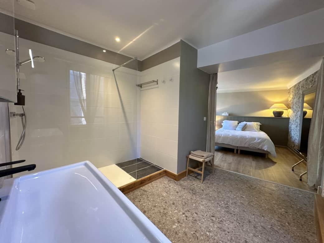 Salle d'eau suite parentale (2) Salle d'eau suite parentale (2)
