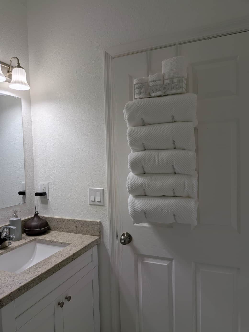 Plush towels & black makeup cloths included.