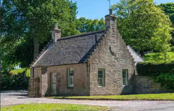 The Gate House - 3 Bed & Parking (5)