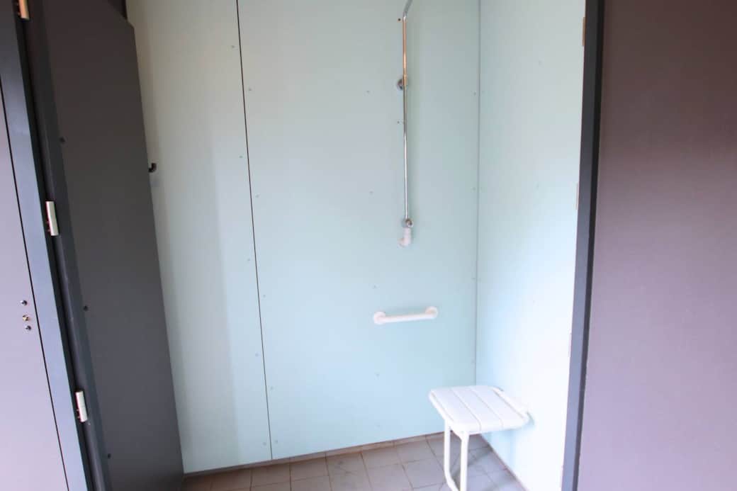 douche avec siège 