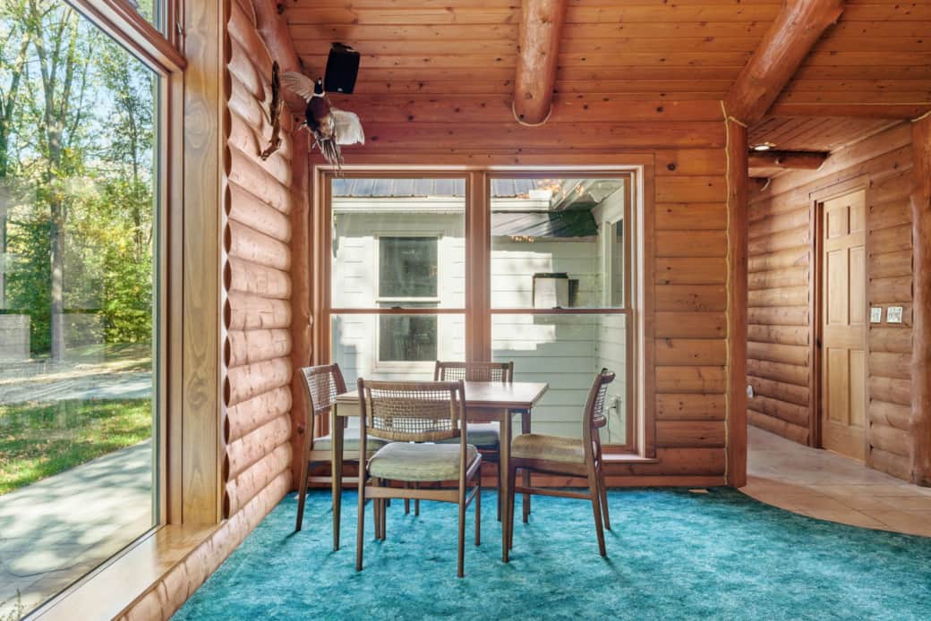Lodge room 4