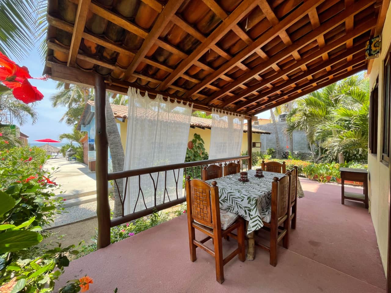 Dinning ocean view