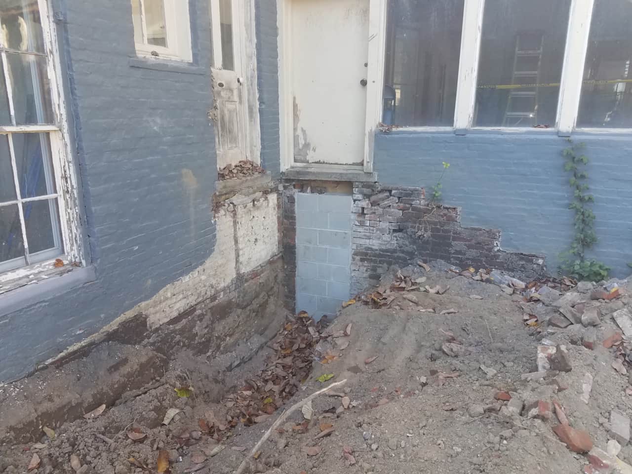 Sealing up the old access to the cellar
