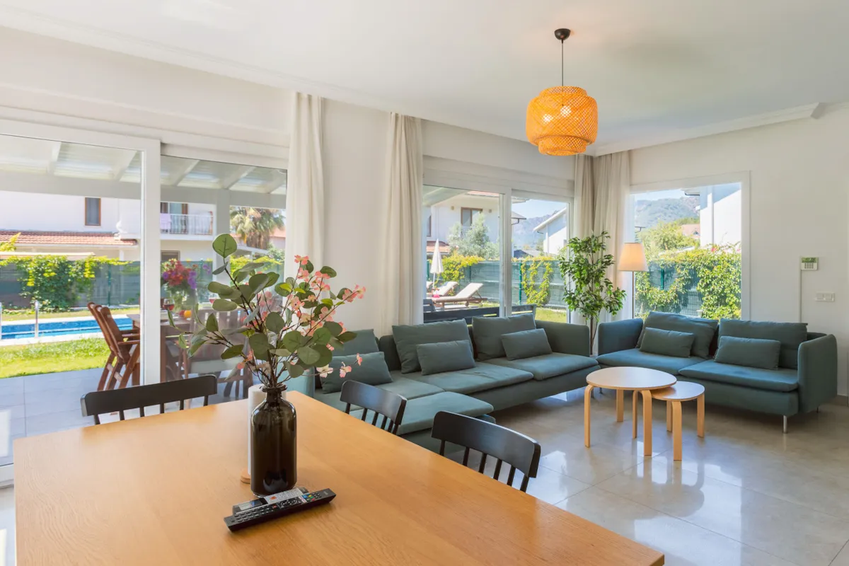 Villa Nergis 2 living room and open kitchen1