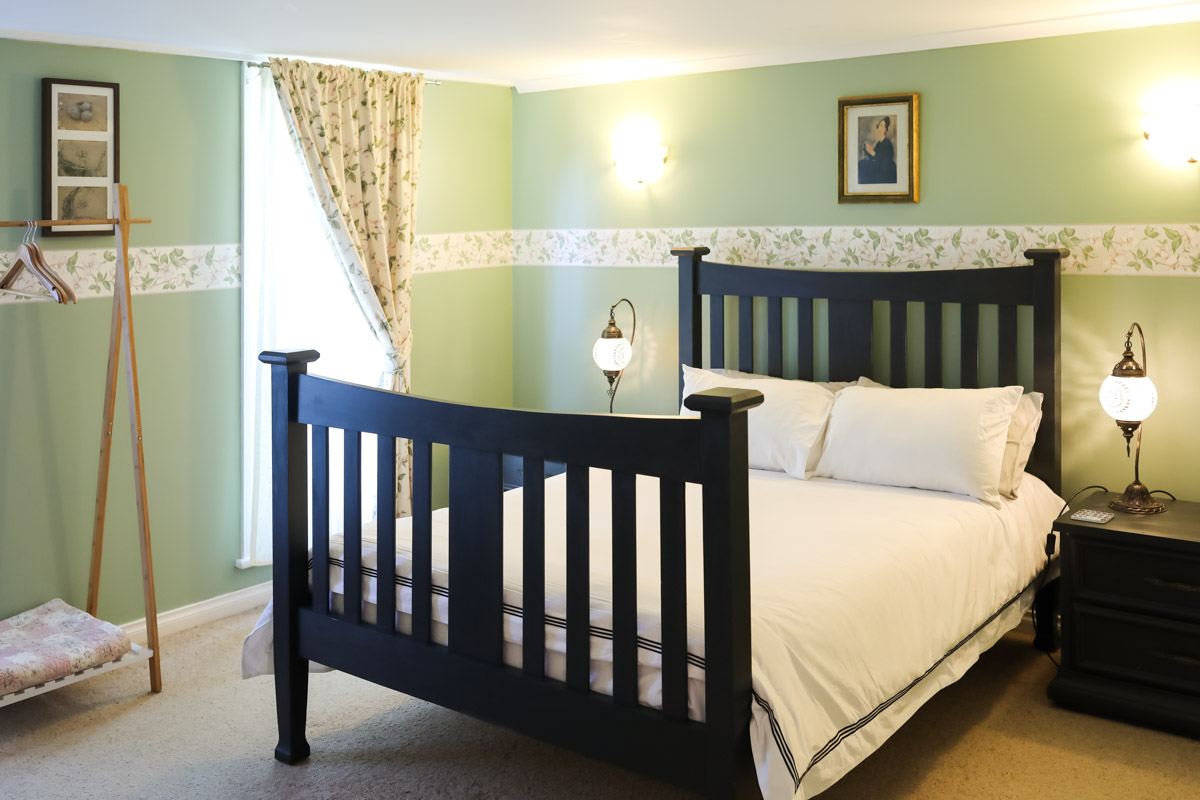 Adair House Guest Quarters Bedroom