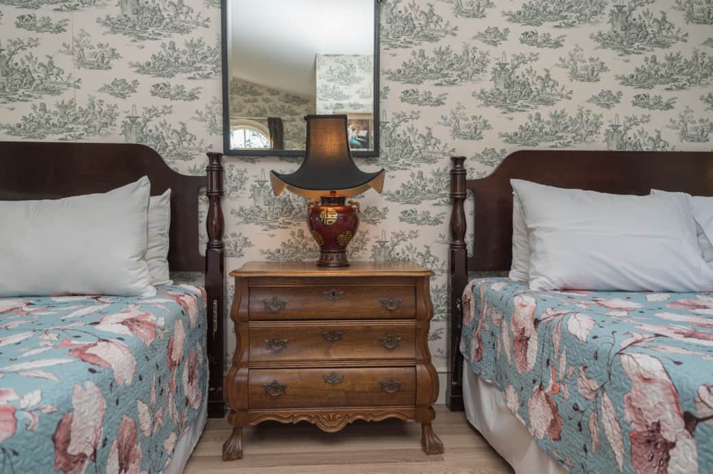 Rose Room Rose Room