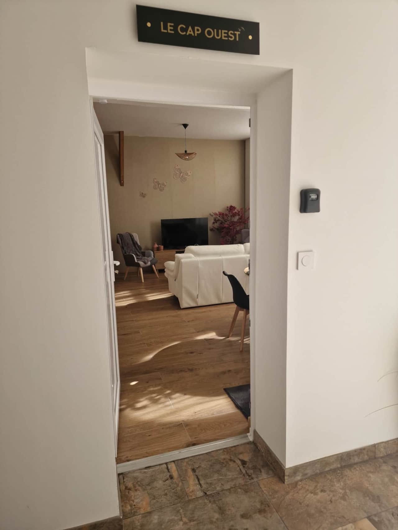 ENTREE CAP OUEST.jpg