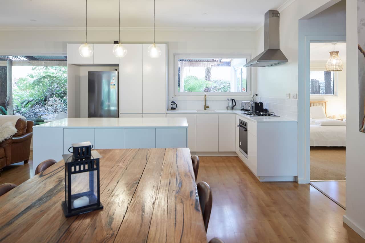 Take advantage of the newly renovated full kitchen with an integrated dishwasher 