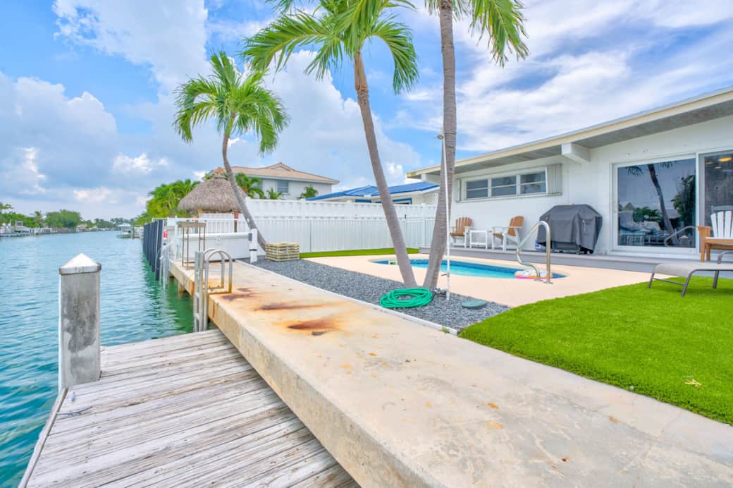 30' dock
