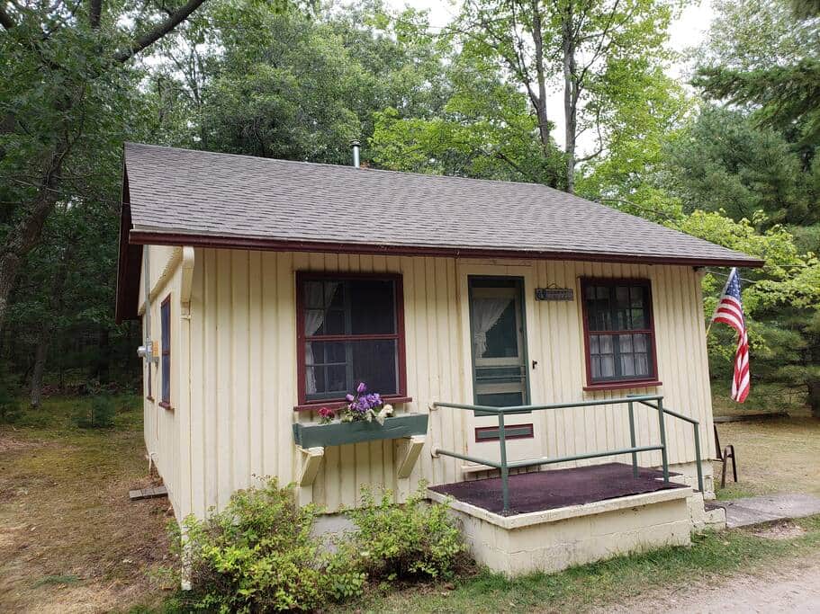 Summer Cottage 