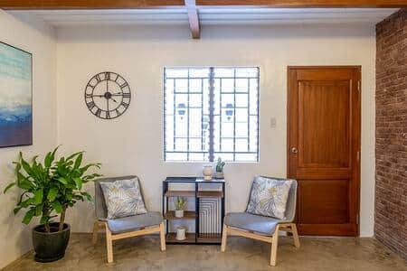 Sitting Area