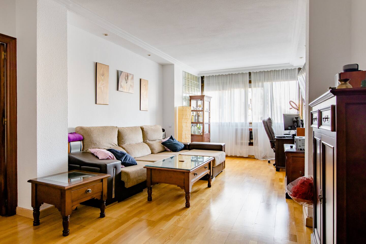 Habitación Doble Tranquila a 5 Min del Metro + Desayuno Incluido