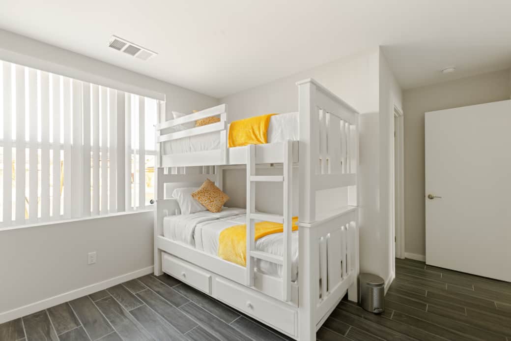 Bedroom 3 (two bunkbeds. 6 beds in total)