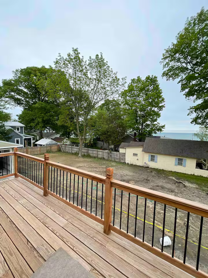 spacious deck and lake breeze