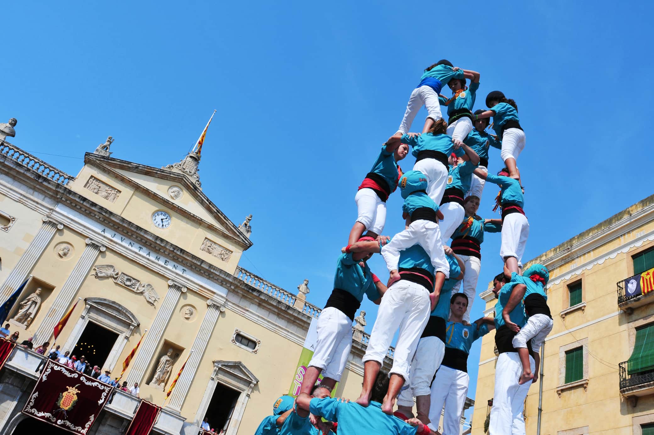 Human towers during Santa Tecla festivities