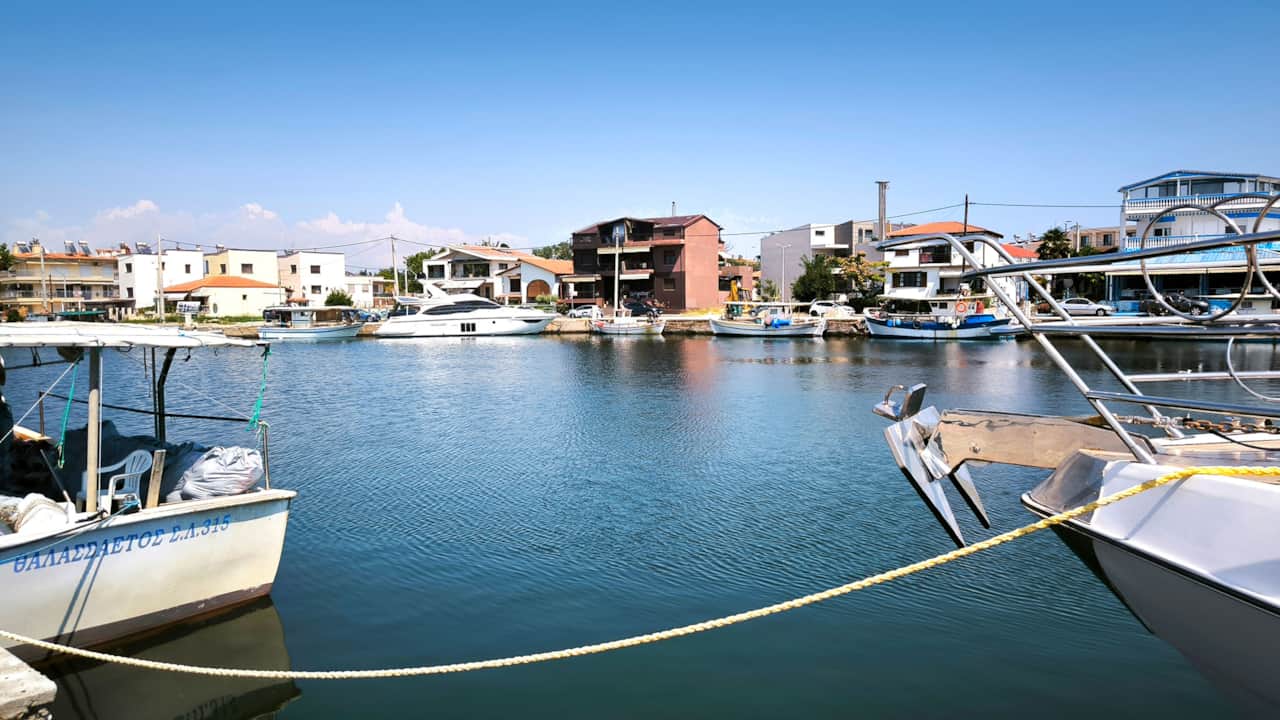 Captain’s Harbor Panorama  Seafront Maisonette in Fanari03