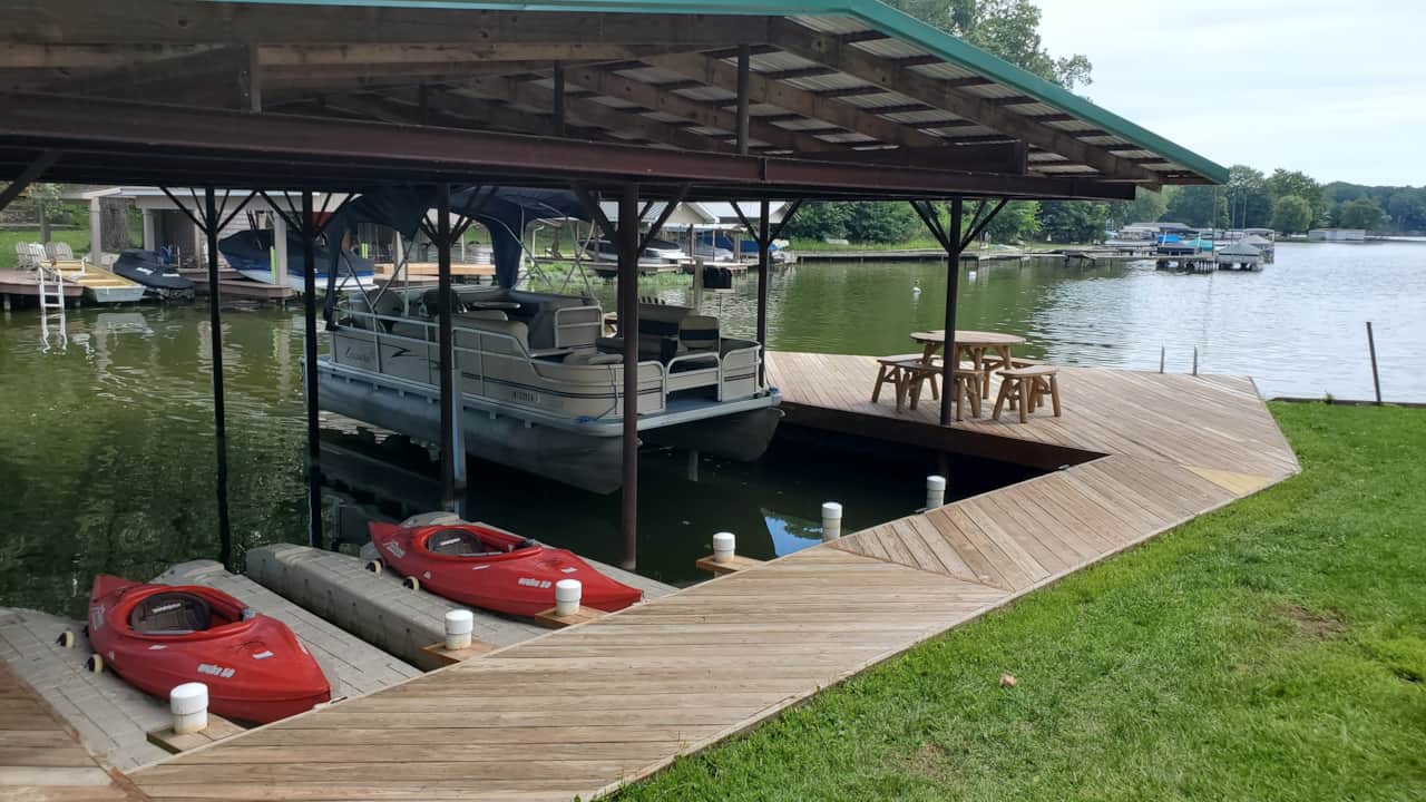 Boathouse, 2 Boat Private Dock