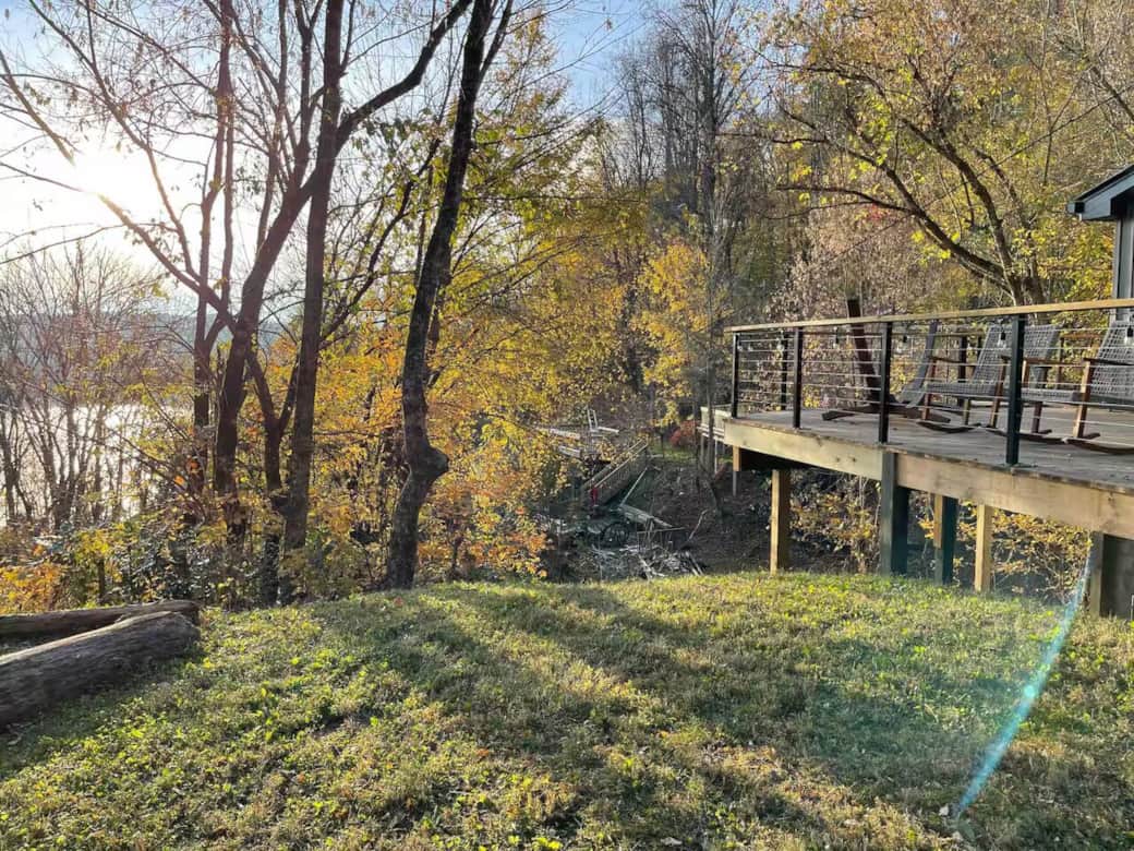 Enjoy sunrise on the deck. Enjoy sunrise on the deck.