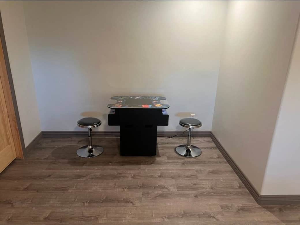 Whose name will be on top of the high score list at the end of your stay? Sit at the arcade game table and find out!