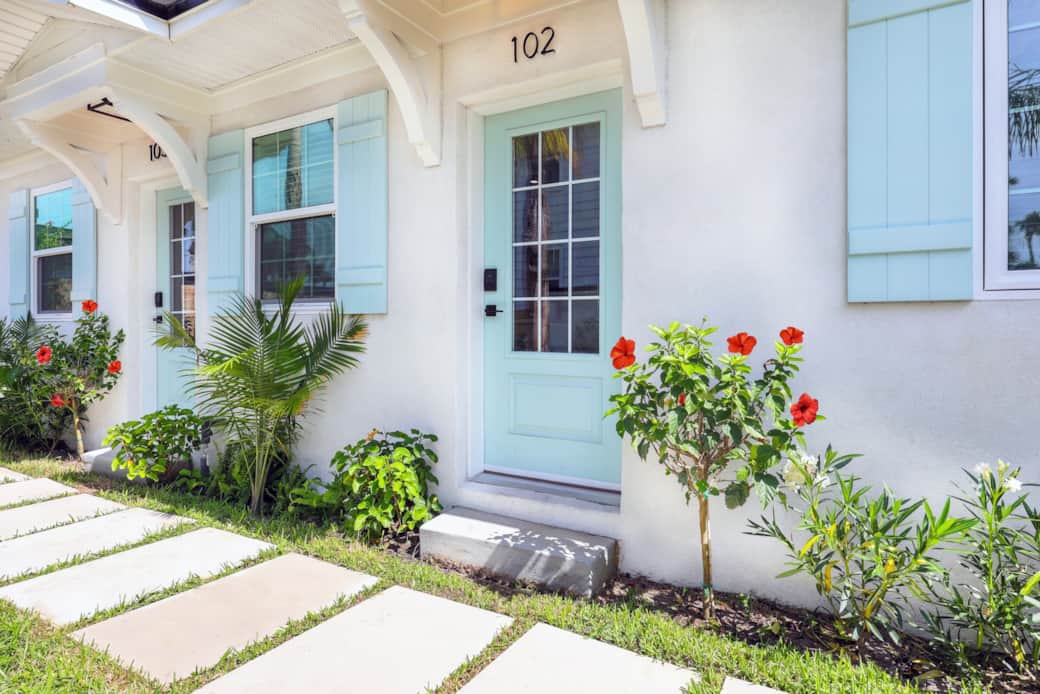 Welcome to Watershed Beach Retreat 102 Welcome to Watershed Beach Retreat 102