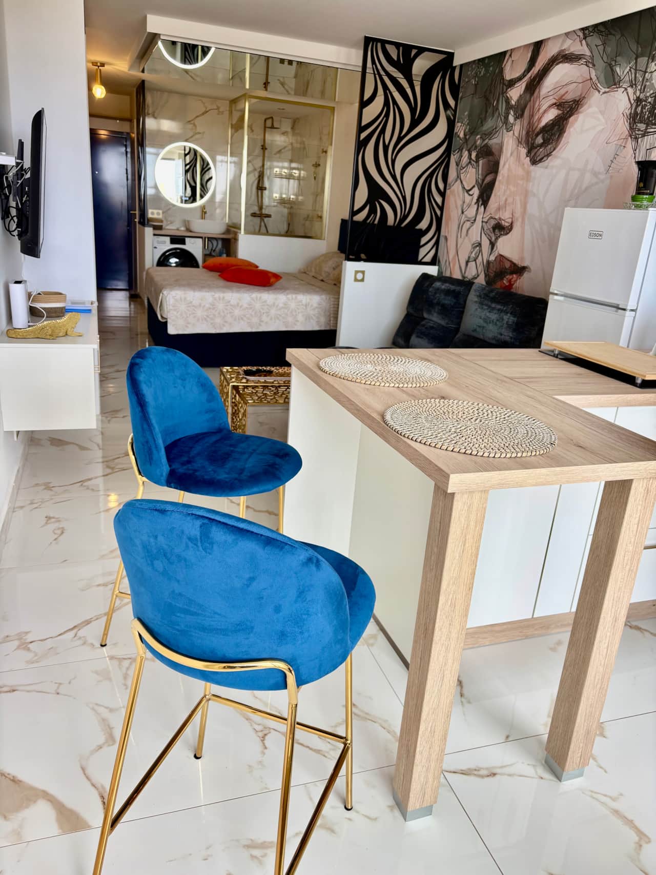 AB 118 Salon chaises bleues