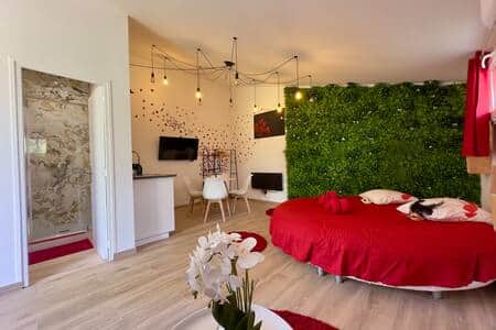 63d71cd6 e0b6 4aac 9d03 49b6afd82c97