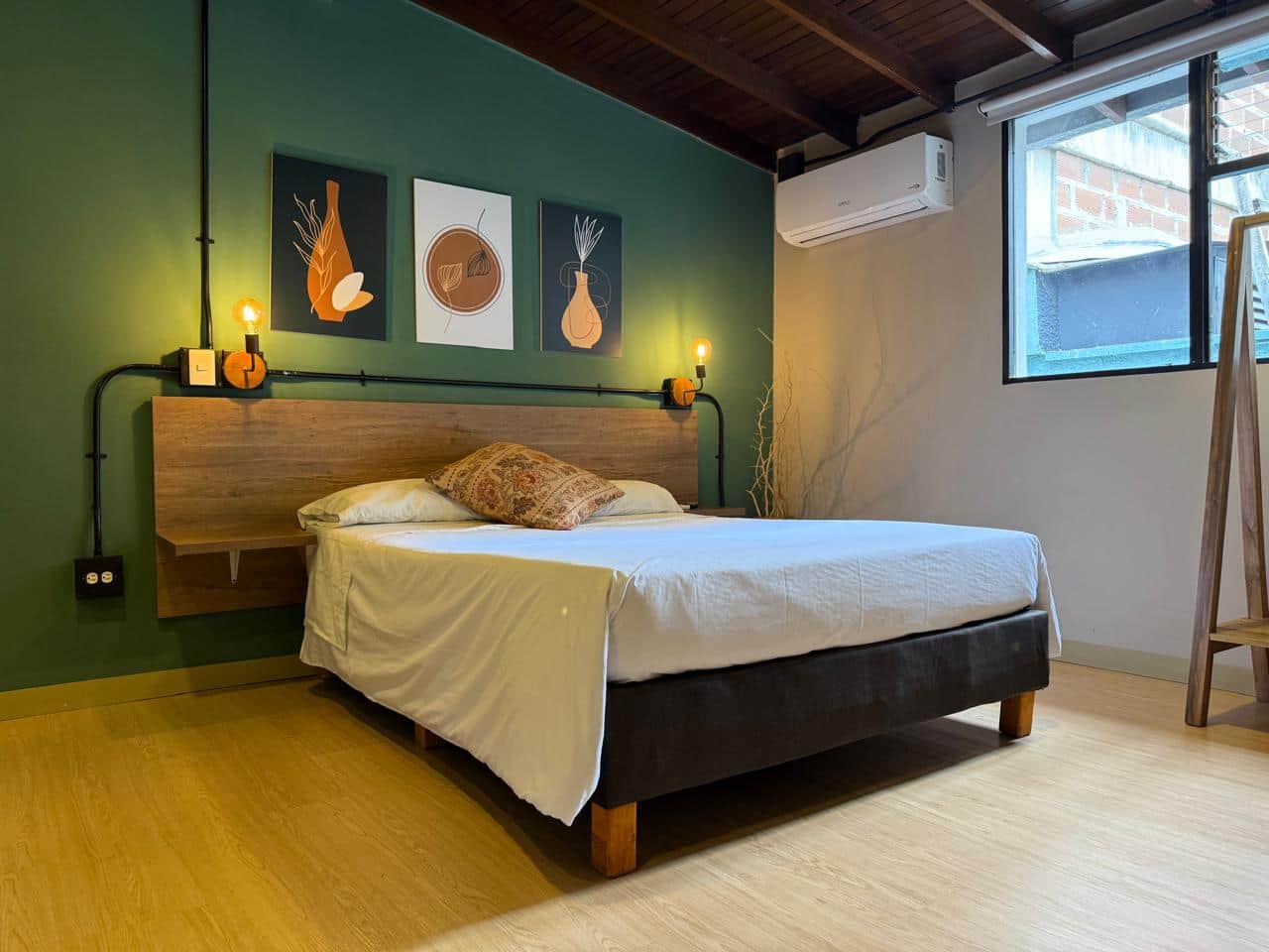 Alojamiento en apartamento amoblado en Medellín