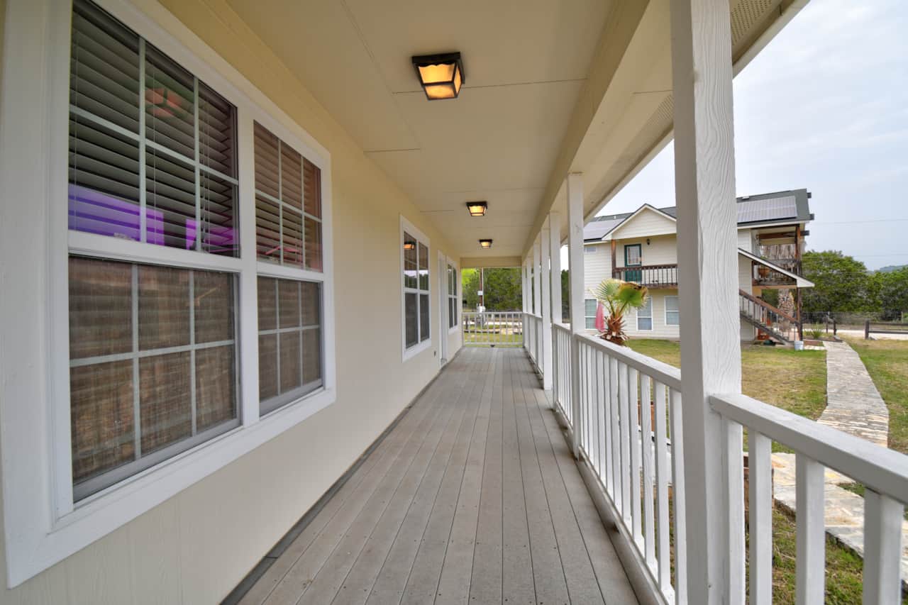 Cottage House  - Porch