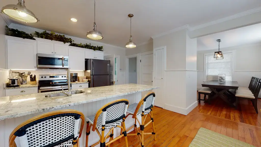 (5) KITCHEN and VIEW TO DINING ROOM