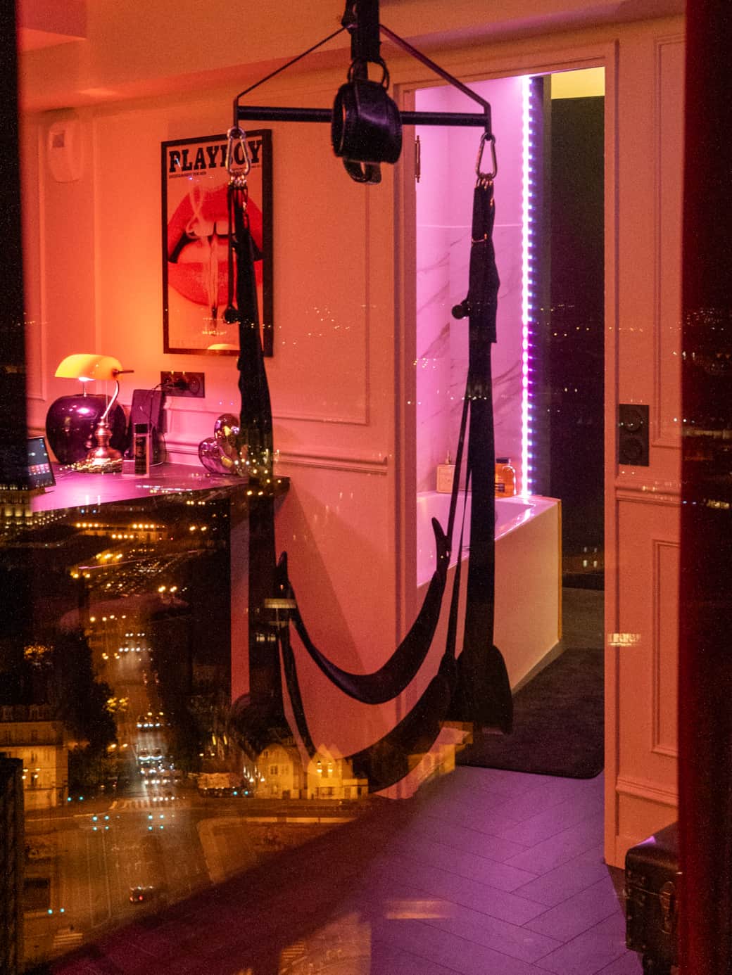 Love room Rennes swing love