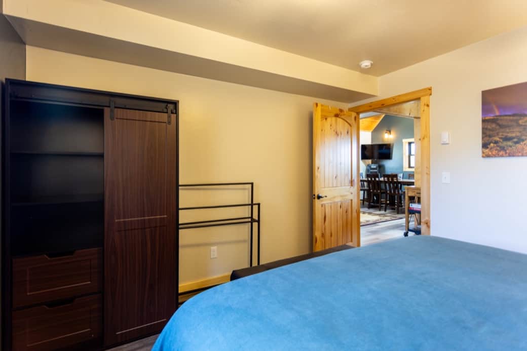 Second bedroom with king size bed