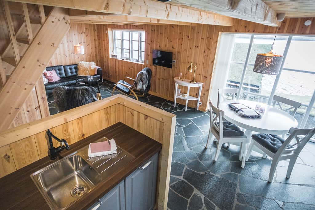 Living room/ Kitchen