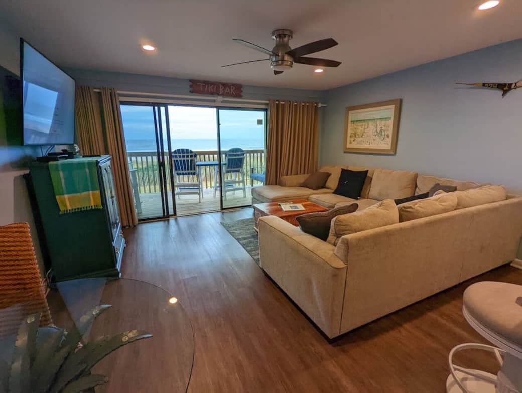 0f56c174 6e38 445f 8244 02426bfea5e1