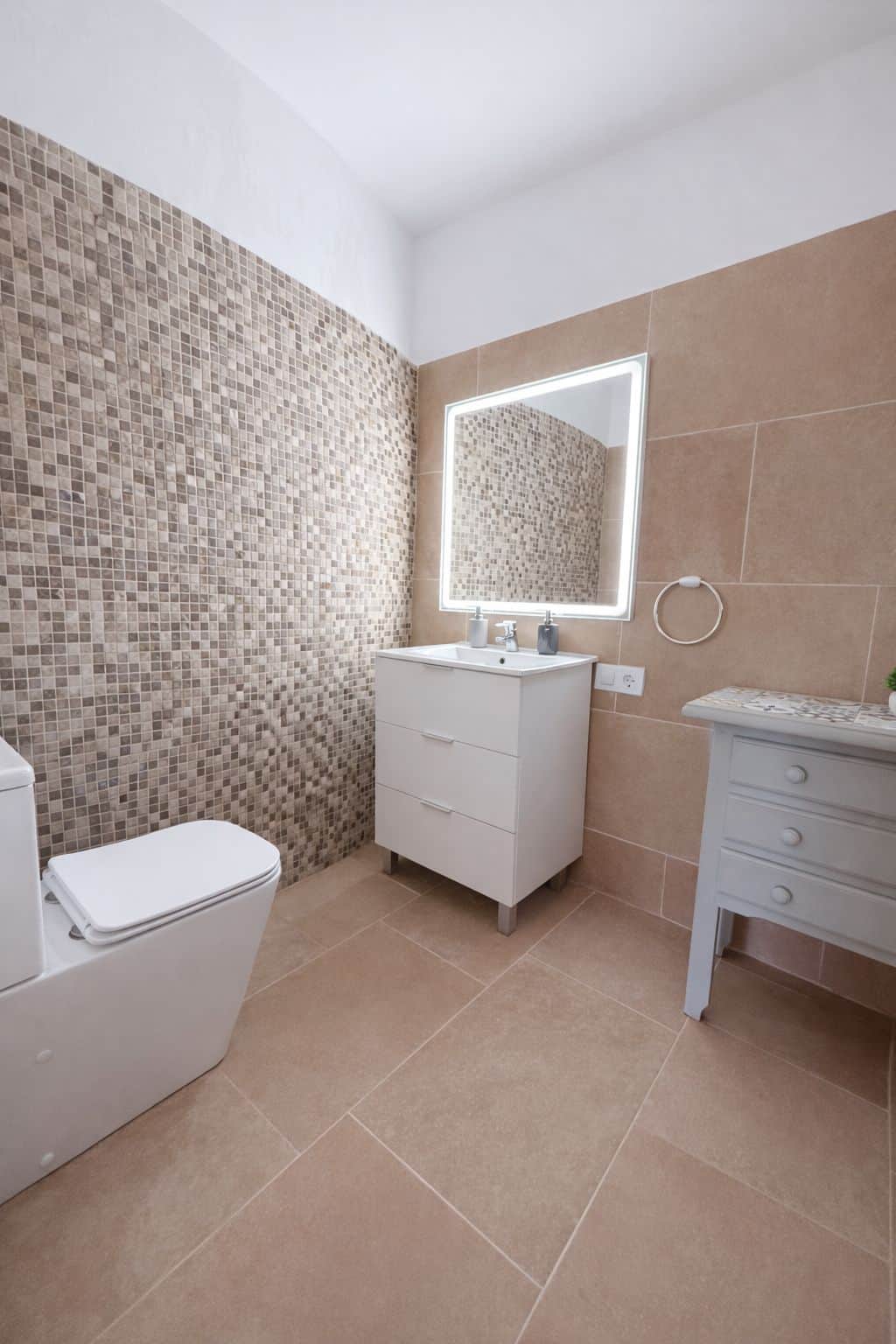 WhatsApp Image 2026-01-28 at 12.05