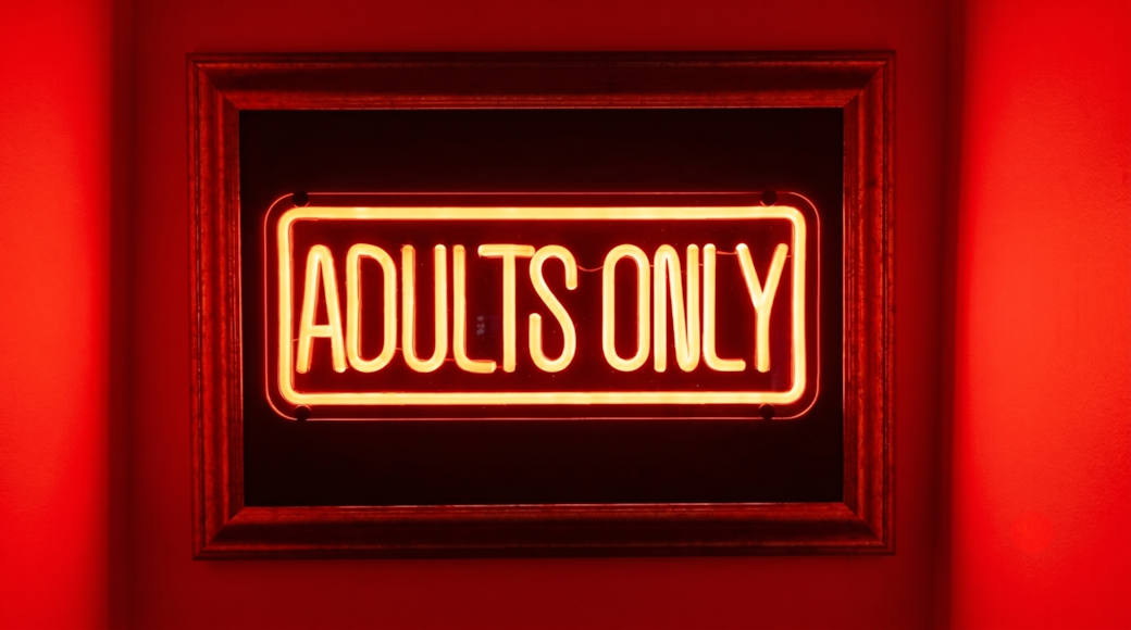 01 Adults only Le boudoir Heliopolis 01 Adults only Le boudoir Heliopolis