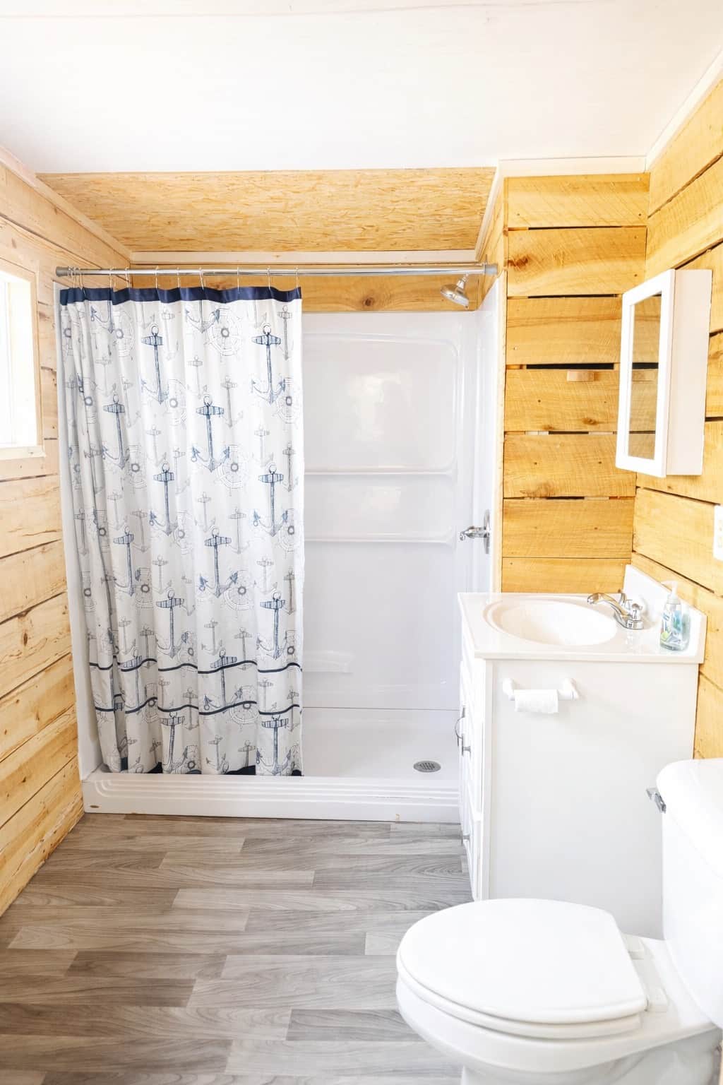 08DD80E1 52C6 4948 BE8E DC67B1E113F4