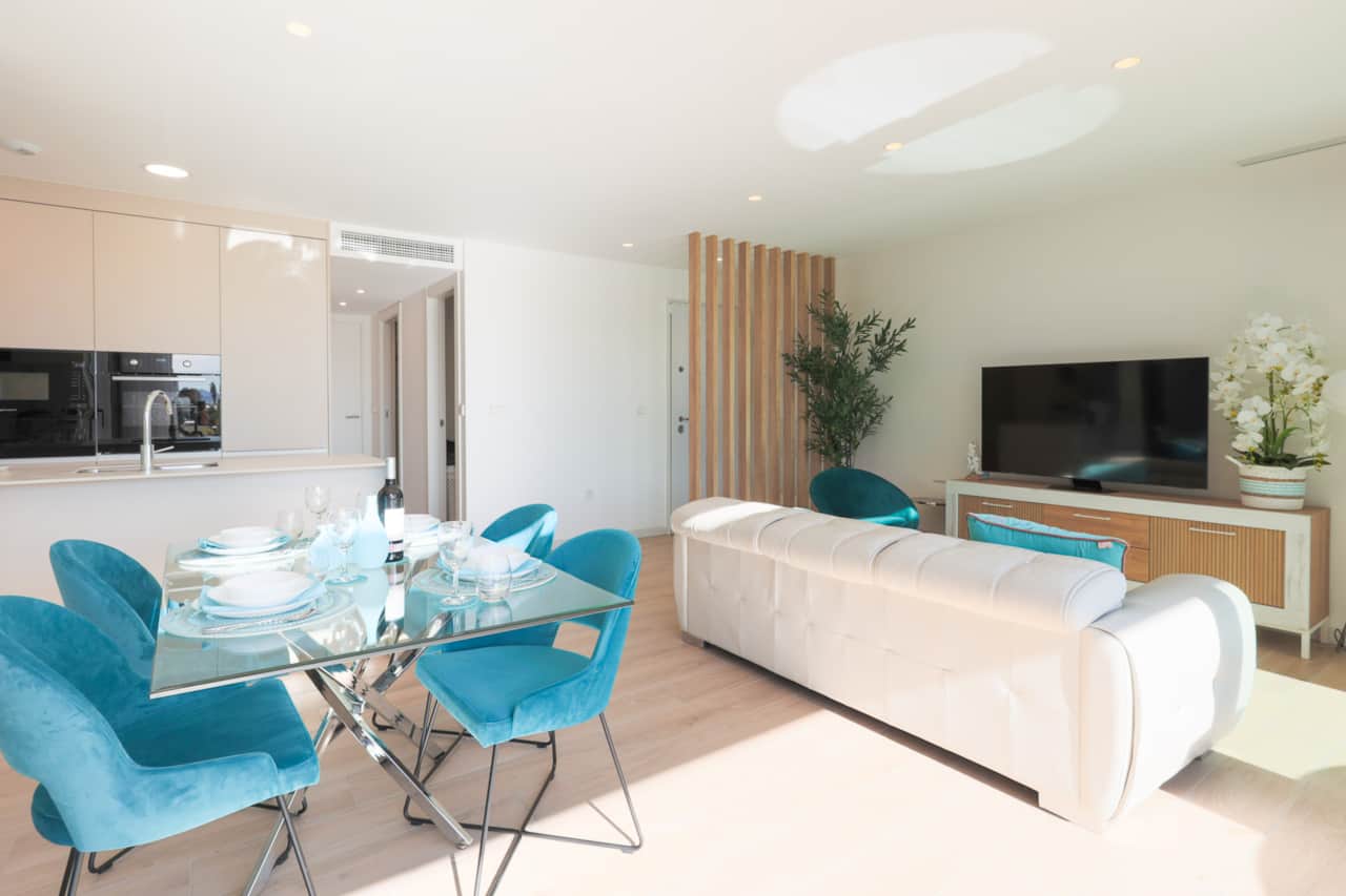 Diningroom and Livingroom