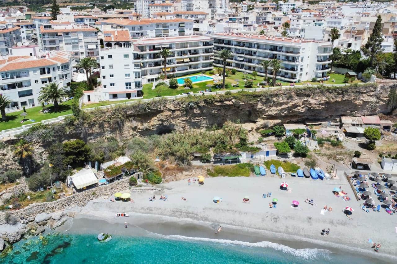 Holiday apartment in Nerja Costa del Sol next to the sea