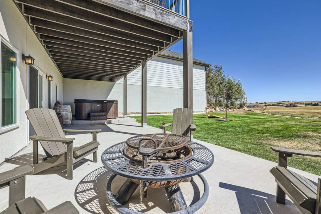 Large Firepit for contained bonfire