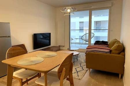 1205b2bf 923e 4679 8547 2ce4ecccbffa