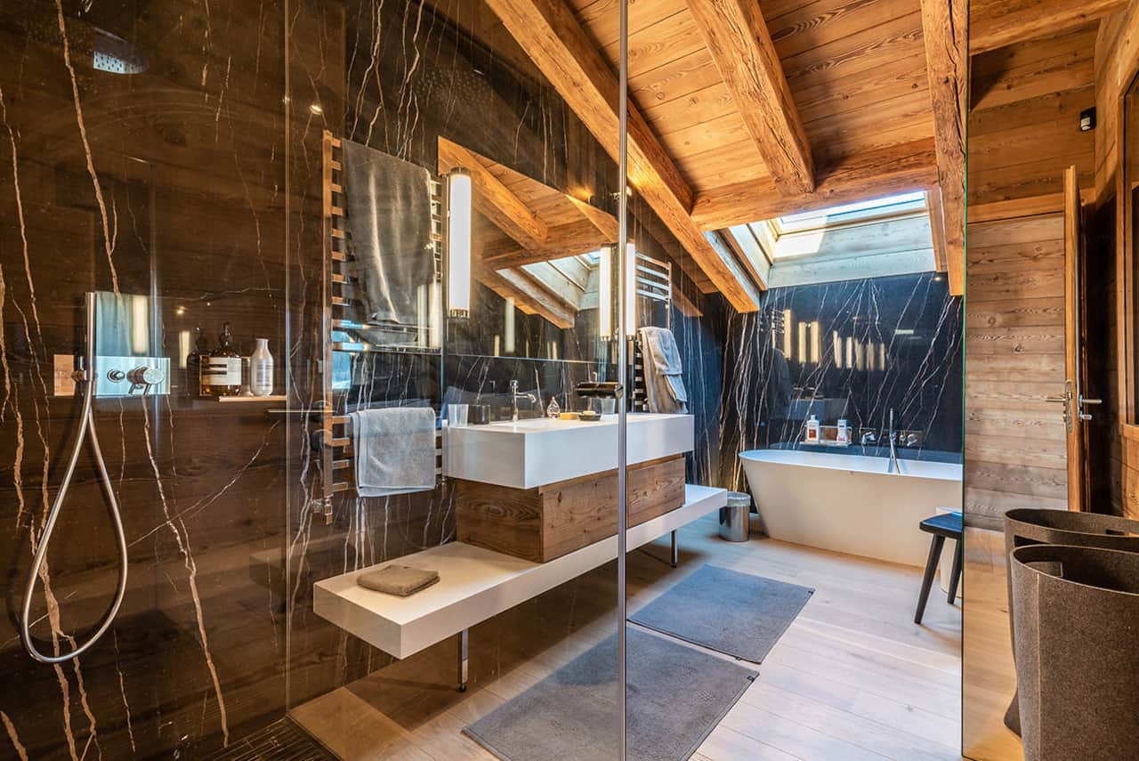 Salle de bains master combles