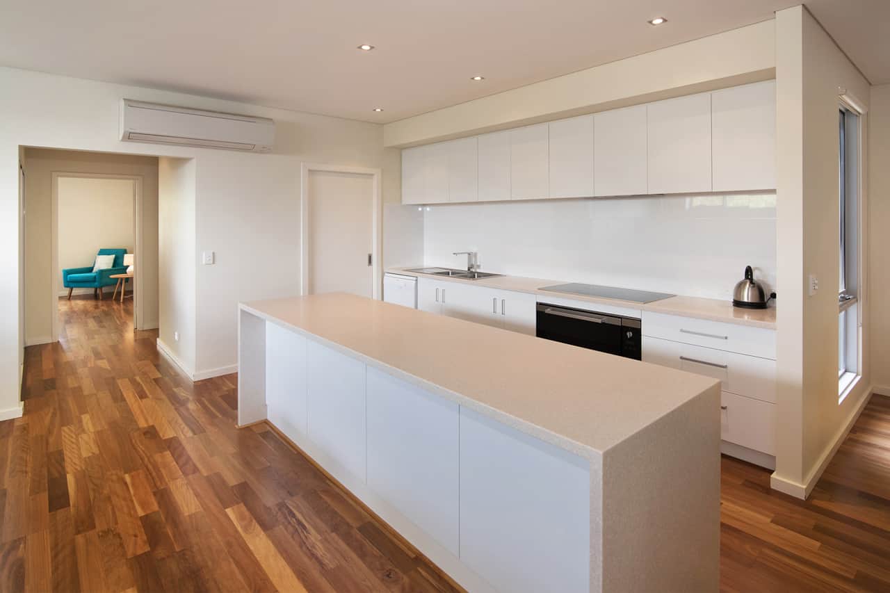 118B Geographe Bay Rd 18
