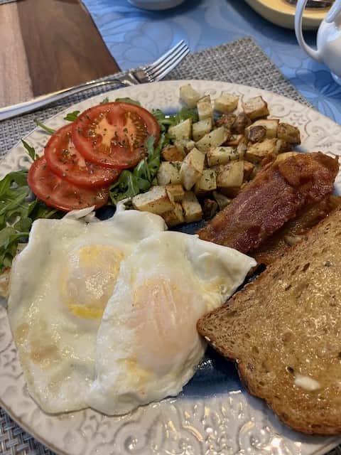 Breakfast, 2nd course.jpg