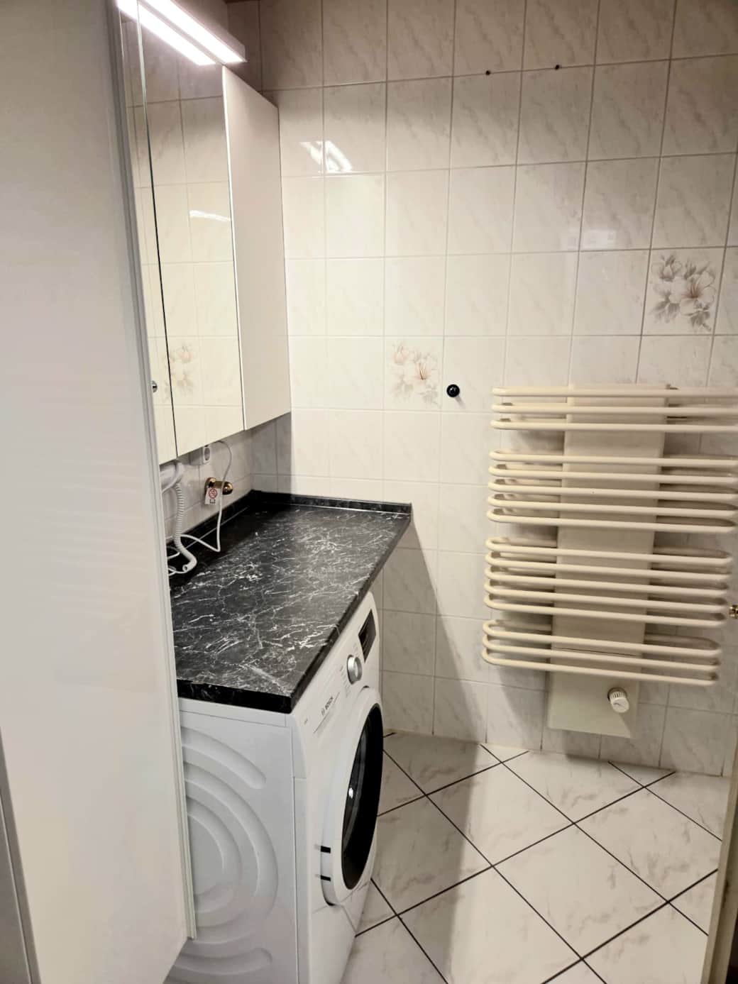 Bad mit WC & Dusche