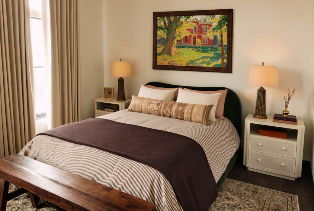Queen Bedroom