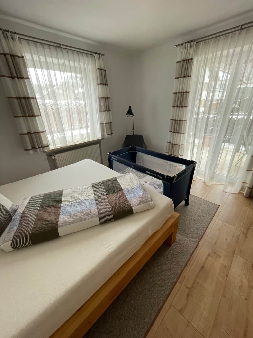 Schlafzimmer 2