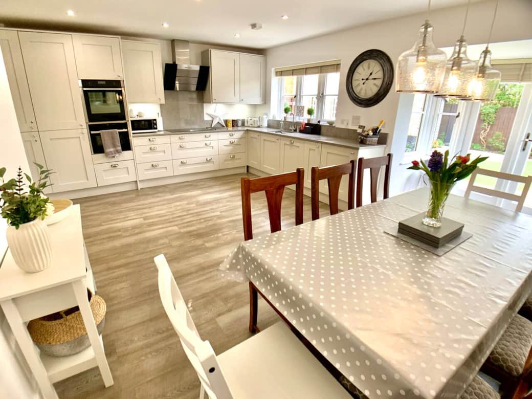 Large kitchen diner with table to seat 8 (plus high chair if required, x2 available on request).
Patio doors open onto a pretty sunny garden leading to the Summerhouse. Large kitchen diner with table to seat 8 (plus high chair if required, x2 available on request).
Patio doors open onto a pretty sunny garden leading to the Summerhouse.