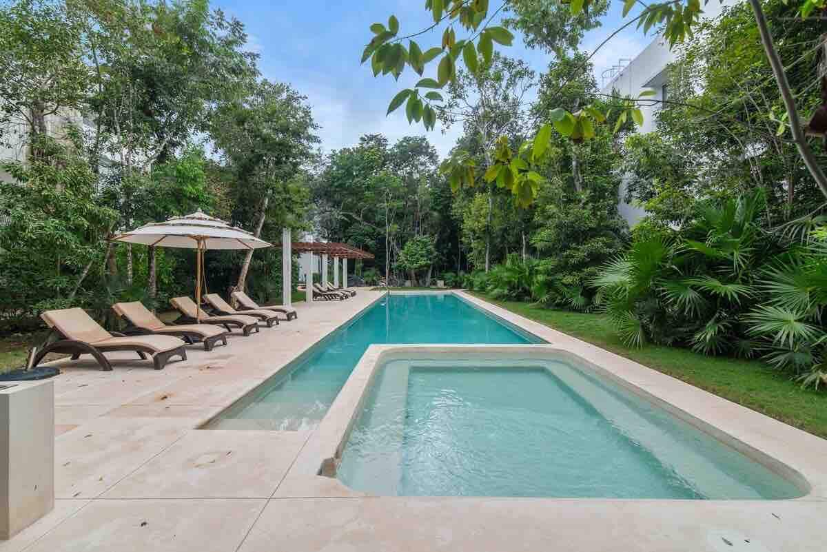 Serene Prvt Rooftop Jacuzzi 2 Pools 5 Min To Beach photo 16
